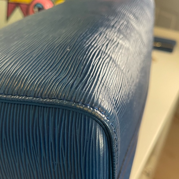 Louis Vuitton Blue Epi Leather Speedy 45 - Picture 7 of 9